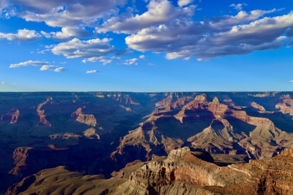 A view of the grand canyon from the top of mather point.